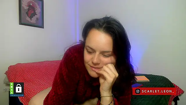 Scarletleon77 online show from March 10, 4:33 pm