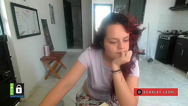 Scarletleon77 online show from February 2, 3:55 pm