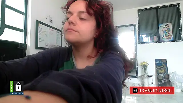 Scarletleon77 online show from January 14, 4:21 pm