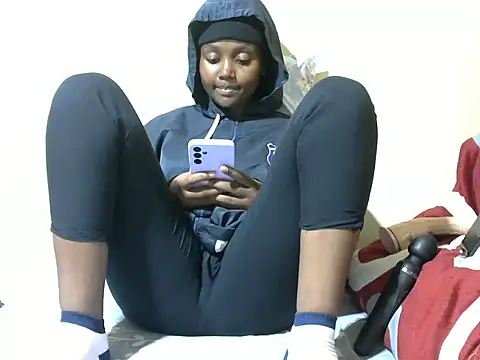 Sweet kelsiey online show from February 27, 2:12 am