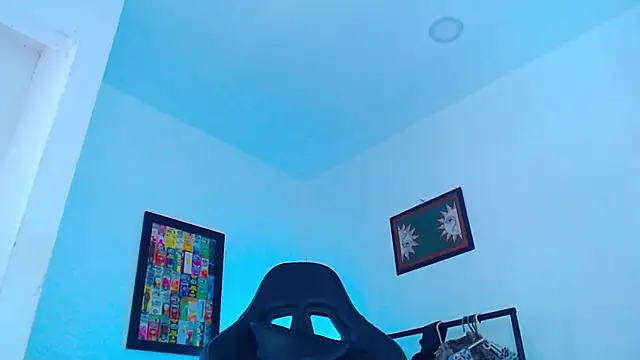 yosoy enzo2020 online show from February 22, 1:57 pm