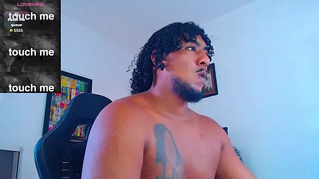 yosoy enzo2020 online show from February 26, 3:01 pm