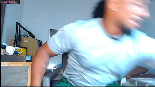 Snapshot of yosoy_enzo2020 chatting on March 12, 11:44 pm yosoy enzo2020 online show from March 12, 11:44 pm