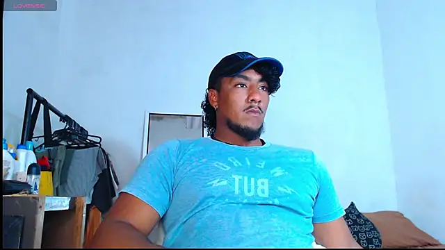 Snapshot of yosoy_enzo2020 chatting on March 8, 9:40 pm yosoy enzo2020 online show from March 8, 9:40 pm