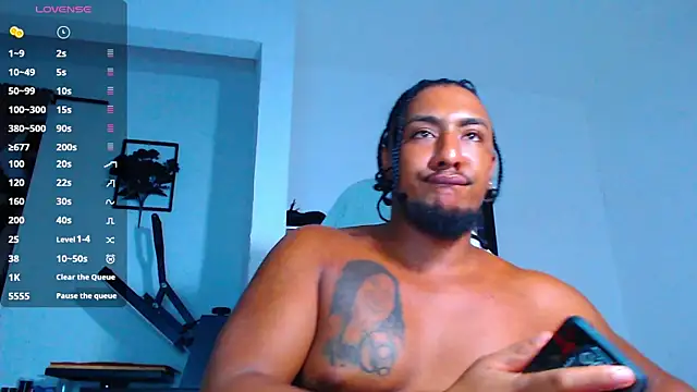 Snapshot of yosoy_enzo2020 chatting on November 11, 2:28 am yosoy enzo2020 online show from November 11, 2:28 am