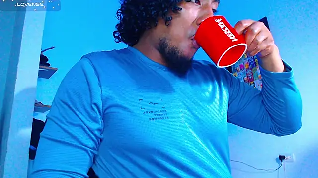 Snapshot of yosoy_enzo2020 chatting on December 4, 12:09 am yosoy enzo2020 online show from December 4, 12:09 am