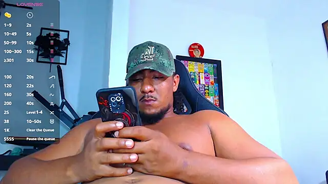 Snapshot of yosoy_enzo2020 chatting on November 5, 3:42 am yosoy enzo2020 online show from November 5, 3:42 am