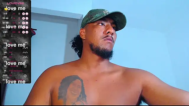 Snapshot of yosoy_enzo2020 chatting on March 17, 10:49 am yosoy enzo2020 online show from March 17, 10:49 am