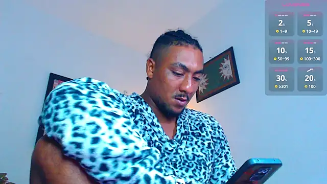 yosoy enzo2020 online show from May 15, 3:26 am