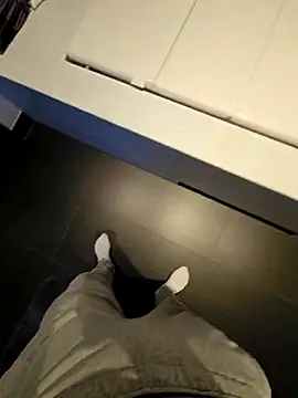 Snapshot of thesmiledoc chatting on January 18, 4:21 pm thesmiledoc online show from January 18, 4:21 pm