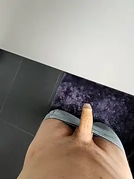 Snapshot of thesmiledoc chatting on February 22, 9:55 am thesmiledoc online show from February 22, 9:55 am