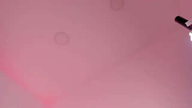 sarah-bonneth online show from April 19, 1:45 pm