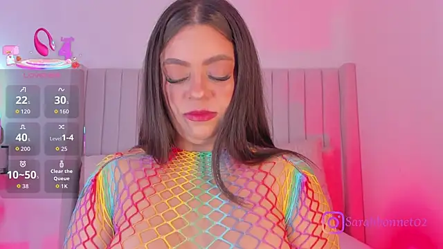 sarah-bonneth online show from November 8, 11:58 am