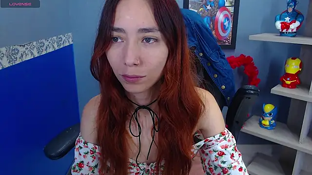 Snapshot of Erika_Stevens chatting on March 10, 5:50 pm Erika Stevens online show from March 10, 5:50 pm