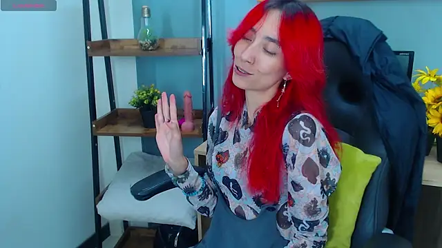 Erika Stevens online show from April 8, 3:57 pm