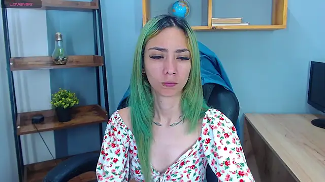 Snapshot of Erika_Stevens chatting on November 5, 2:53 pm Erika Stevens online show from November 5, 2:53 pm