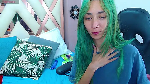 Snapshot of Erika_Stevens chatting on September 11, 11:27 pm Erika Stevens online show from September 11, 11:27 pm