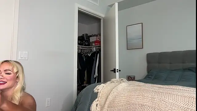 ElenaErickson online show from November 10, 7:41 pm