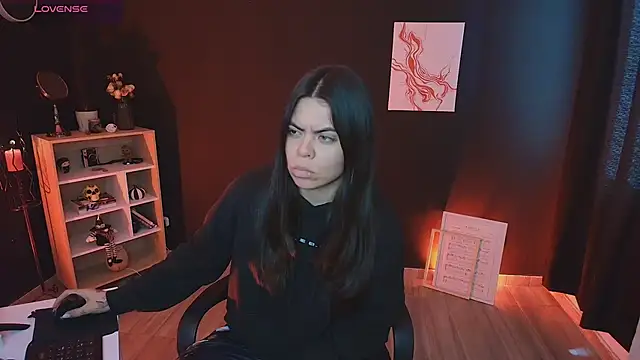 Snapshot of _WednesdayFriday_ chatting on November 23, 5:01 pm WednesdayFriday online show from November 23, 5:01 pm