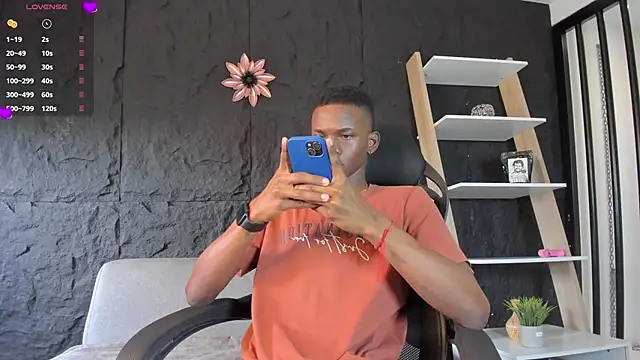 JacksonMuller  online show from November 26, 1:11 pm