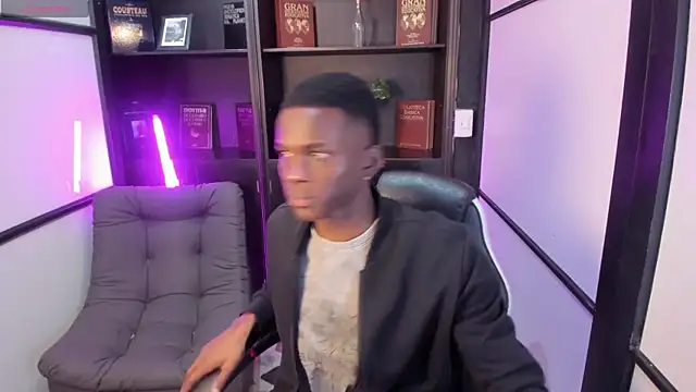 JacksonMuller  online show from November 5, 1:25 pm