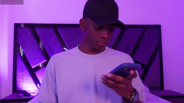 JacksonMuller  online show from January 18, 1:25 pm