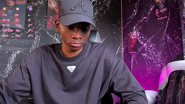 Snapshot of JacksonMuller_ chatting on June 18, 1:38 pm JacksonMuller online show from June 18, 1:38 pm