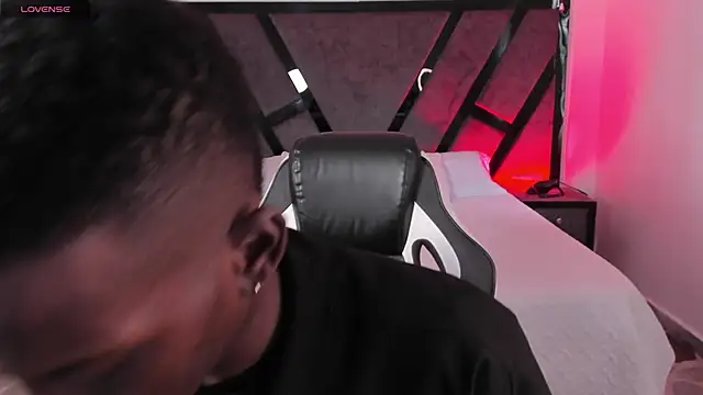 JacksonMuller  online show from February 17, 1:30 pm