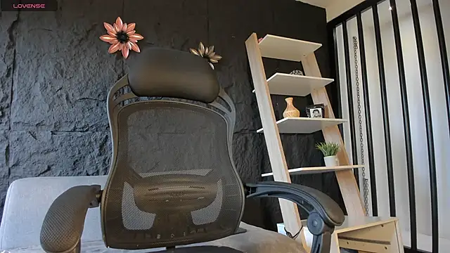 JacksonMuller  online show from December 5, 12:48 pm