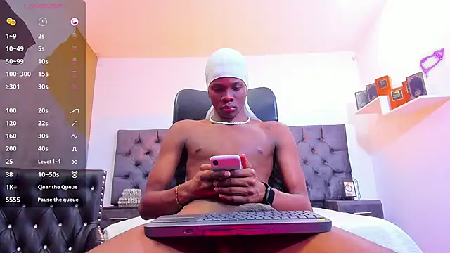 Snapshot of JacksonMuller_ chatting on December 23, 6:37 pm JacksonMuller online show from December 23, 6:37 pm