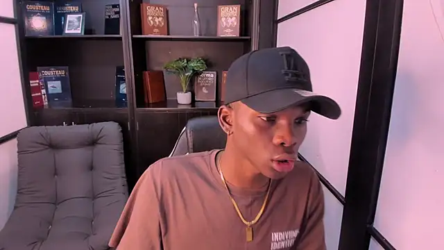 JacksonMuller  online show from November 15, 12:09 pm