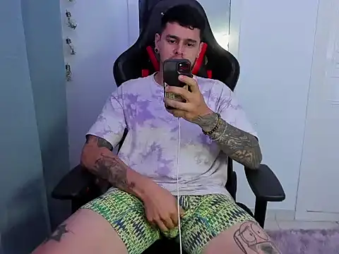 E Moon online show from October 7, 3:51 am