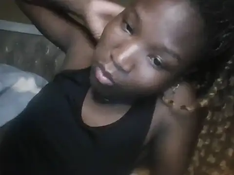 just nala online show from April 7, 10:33 pm