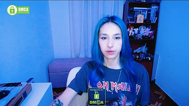 Snapshot of dakota_senju chatting on December 23, 1:29 am dakota senju online show from December 23, 1:29 am