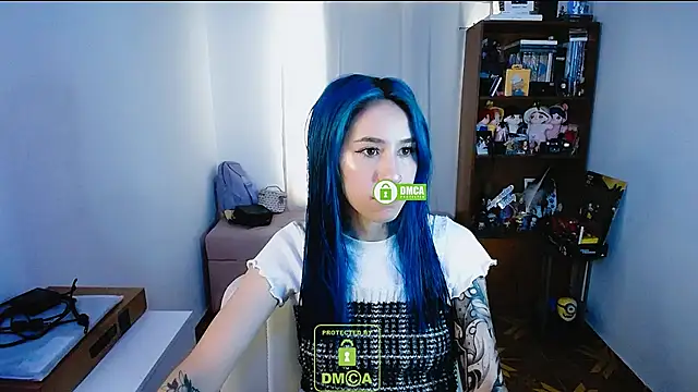 Snapshot of dakota_senju chatting on December 8, 3:45 pm dakota senju online show from December 8, 3:45 pm