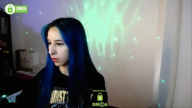 Snapshot of dakota_senju chatting on December 16, 2:54 pm dakota senju online show from December 16, 2:54 pm