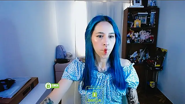 Snapshot of dakota_senju chatting on December 10, 2:39 pm dakota senju online show from December 10, 2:39 pm