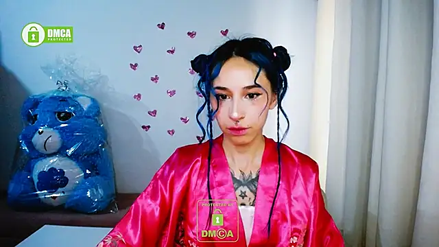 Snapshot of dakota_senju chatting on February 19, 9:25 pm dakota senju online show from February 19, 9:25 pm