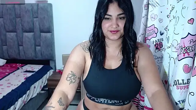 Snapshot of Alicelunaa chatting on February 17, 5:44 pm Alicelunaa online show from February 17, 5:44 pm