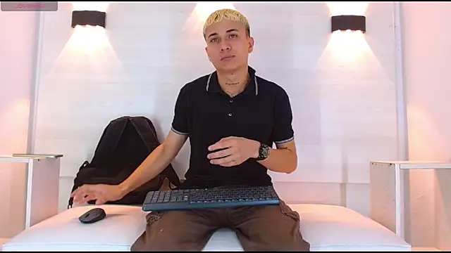 jeic 18 online show from October 8, 4:08 pm