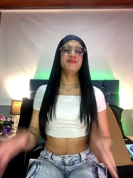 valentinabaez online show from November 28, 6:52 pm