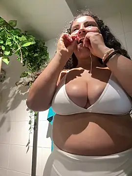 Nathcurly  online show from April 1, 2:02 am