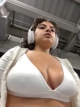 Nathcurly  online show from January 25, 5:51 am