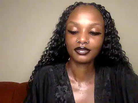 mavelous mia online show from June 29, 1:56 am