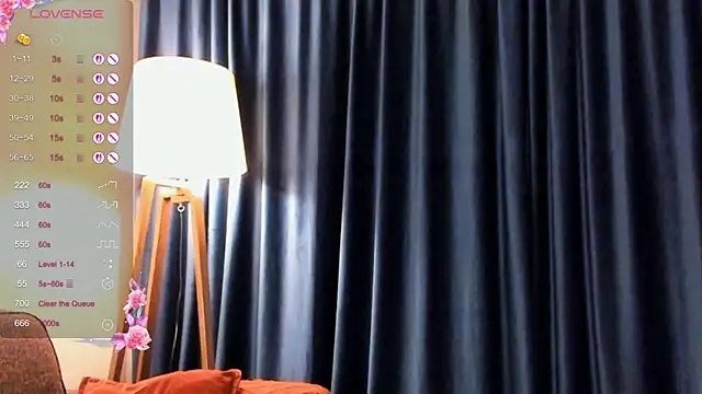 SarahCarrter online show from February 18, 3:52 pm