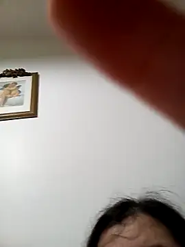 Snapshot of sonia1488 chatting on December 19, 6:45 pm sonia1488 online show from December 19, 6:45 pm