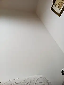 Snapshot of sonia1488 chatting on December 16, 7:32 pm sonia1488 online show from December 16, 7:32 pm