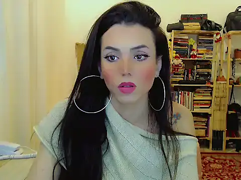 Sophie Fantasys online show from November 24, 6:30 pm