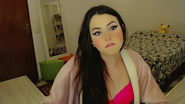 Sophie Fantasys online show from June 21, 4:51 am