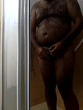 Ader12345 online show from October 9, 6:30 pm